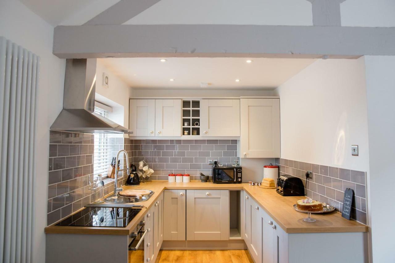 Thrush Nest Cottages - Wren Cottage Sleeps 4, 2 Bedrooms & Stable Cottage Sleeps 2, 1 Bedroom ヨーク エクステリア 写真