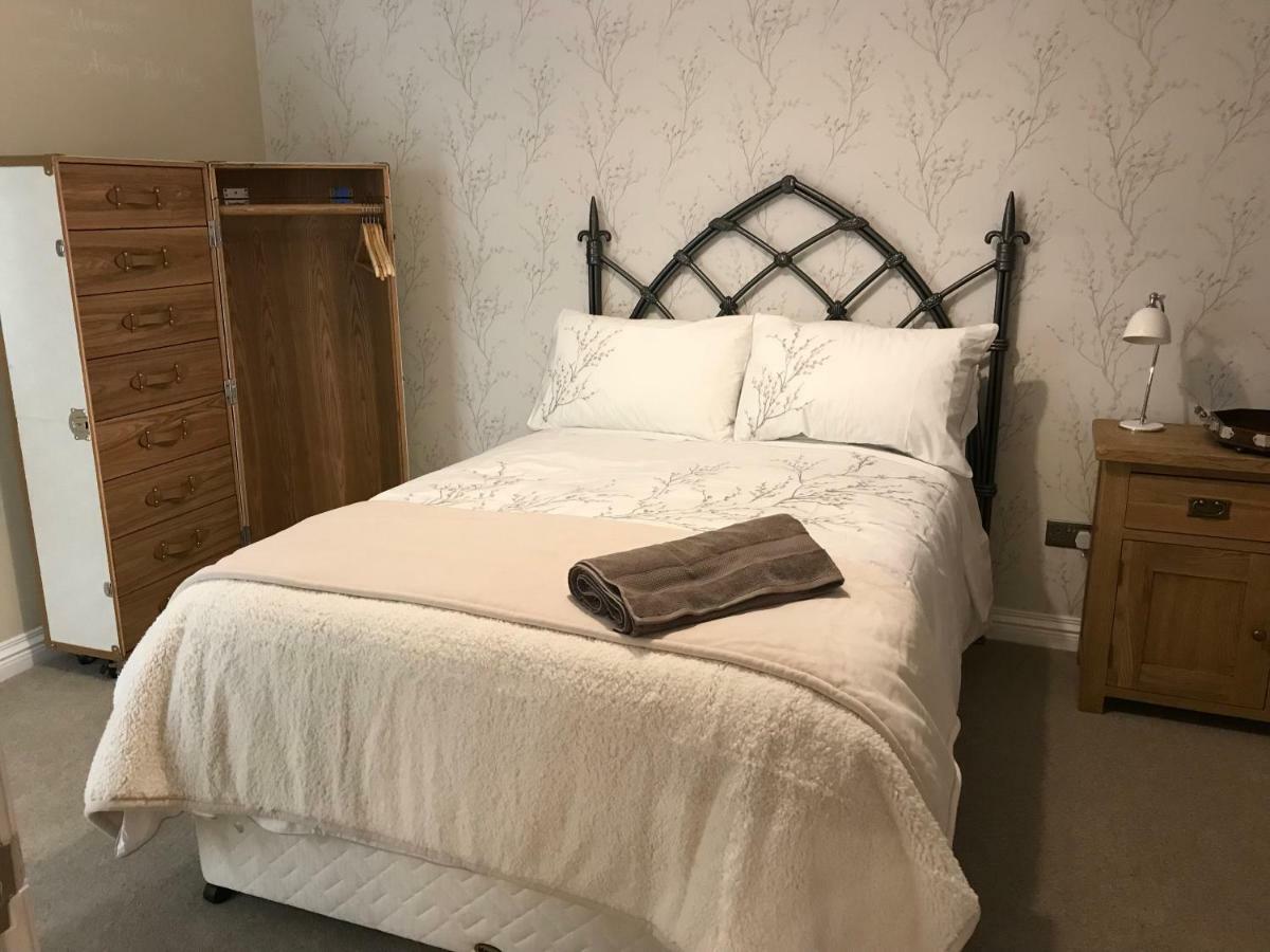 Thrush Nest Cottages - Wren Cottage Sleeps 4, 2 Bedrooms & Stable Cottage Sleeps 2, 1 Bedroom ヨーク エクステリア 写真